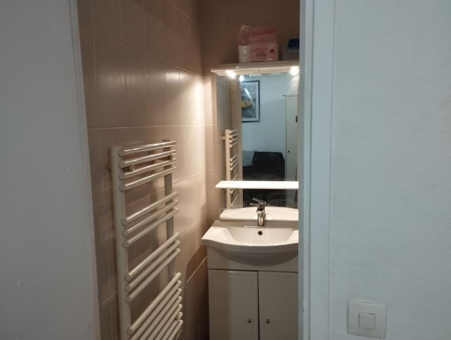 Studio Equipe Proche Aeroport Paris Cdg Leilighet Vemars Eksteriør bilde