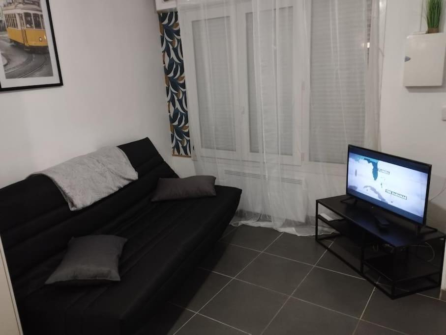 Studio Equipe Proche Aeroport Paris Cdg Leilighet Vemars Eksteriør bilde
